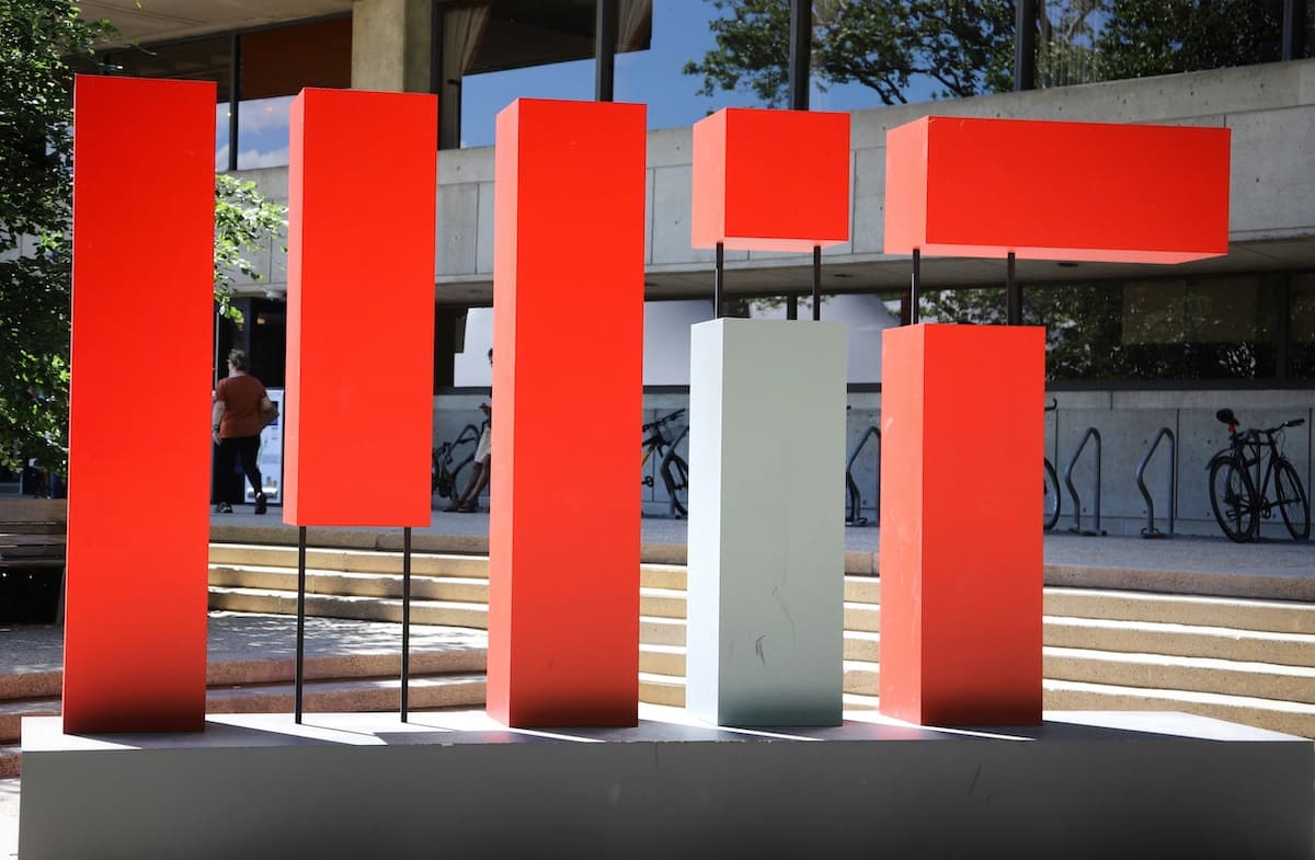 MIT letters in sculpture